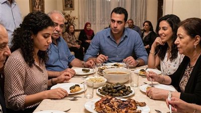 في عزومه عائليه