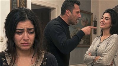 ضرتي كانت تضحك 