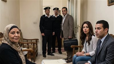 فتحت لاب توب جوزي